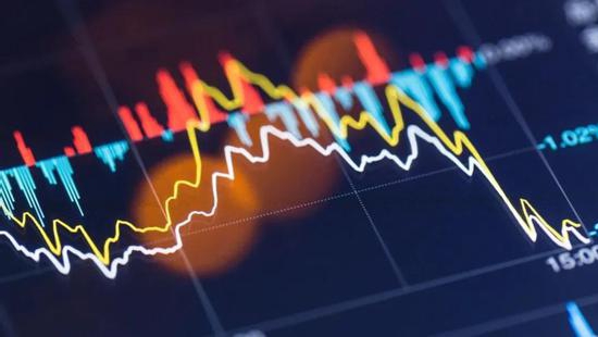 印尼一火山持续喷发 多航班中断村民疏散
